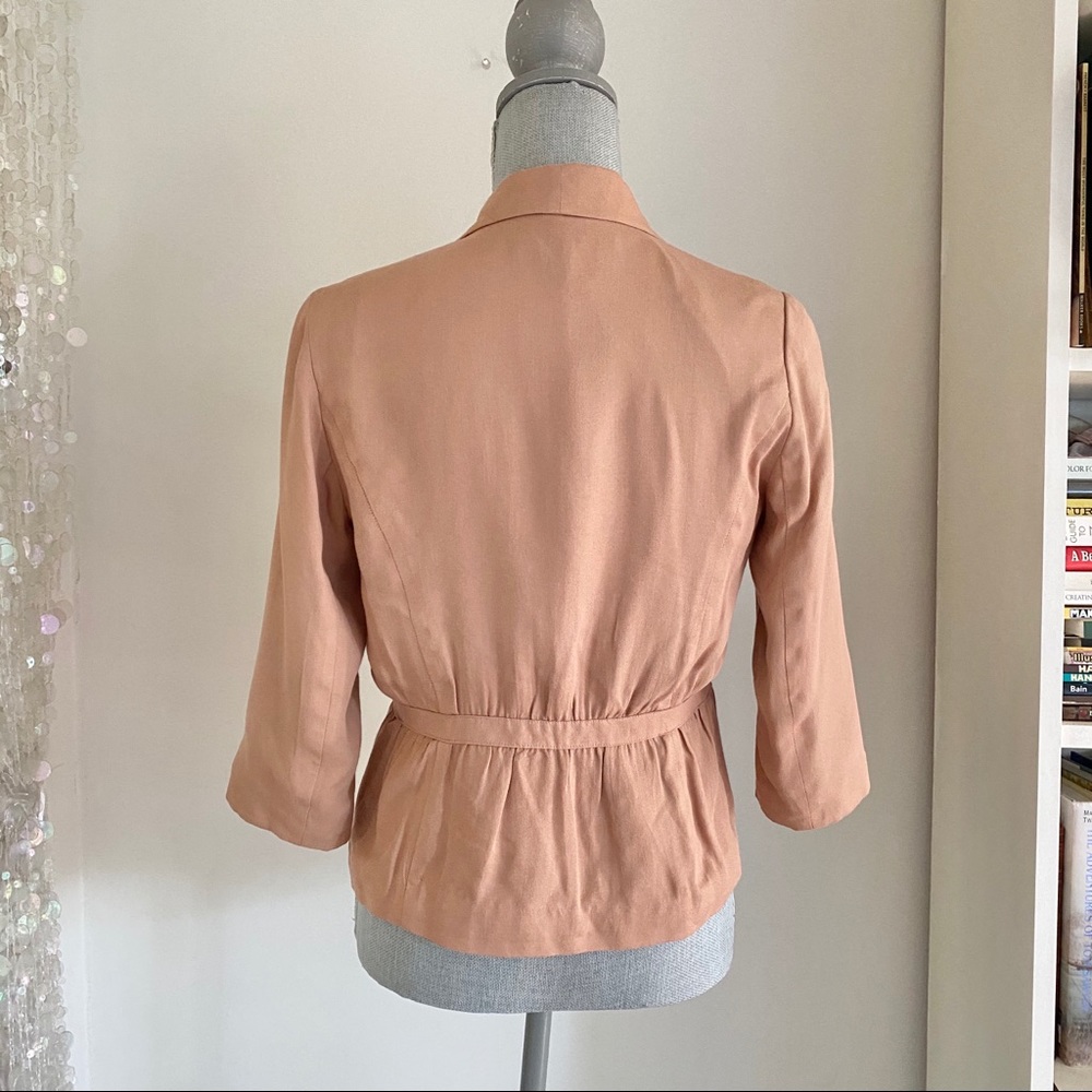 Frenchi • Flattering Blazer - Picture 3 of 3